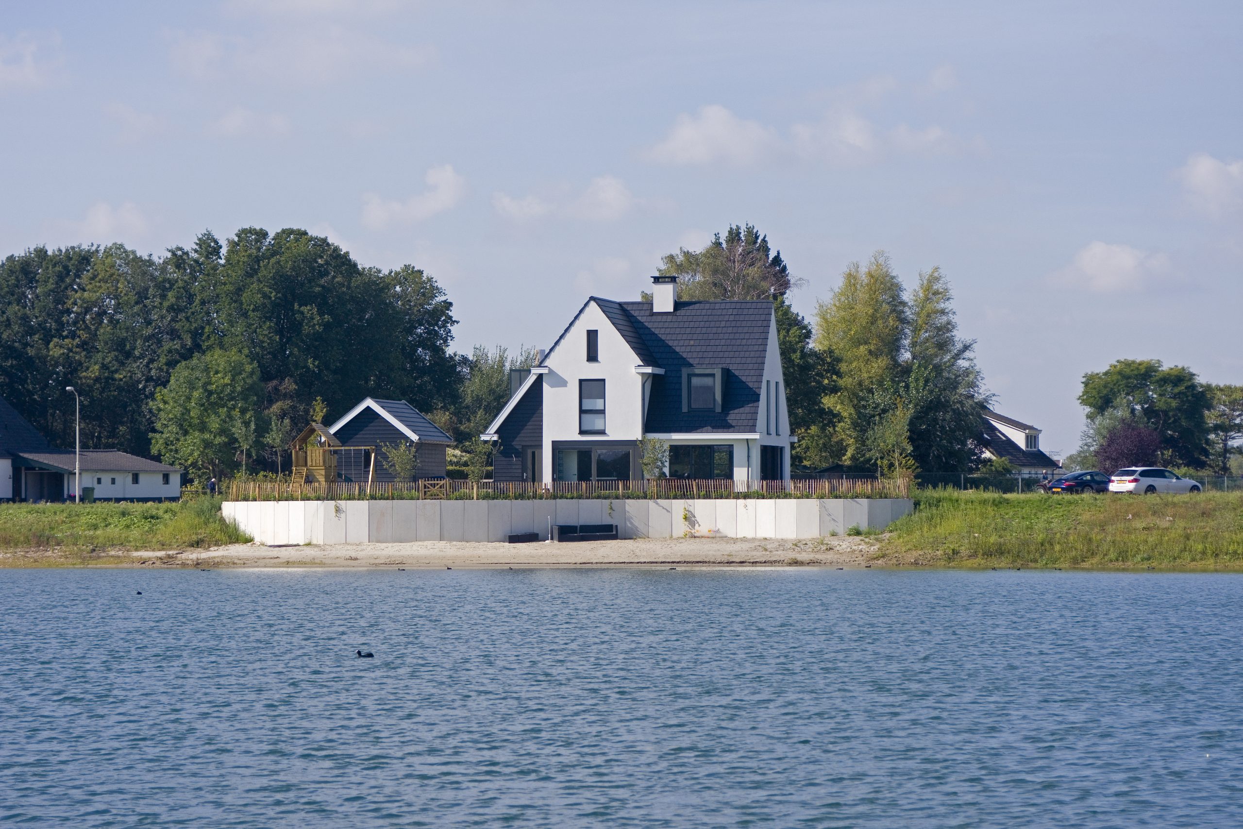 architectuur-huis aan het water